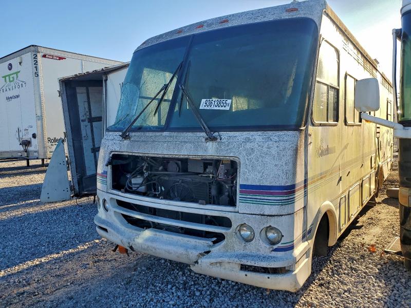 Photo 2 from auction – 1997 CHEVROLET P30 with VIN 1GBLP37N4V3305166