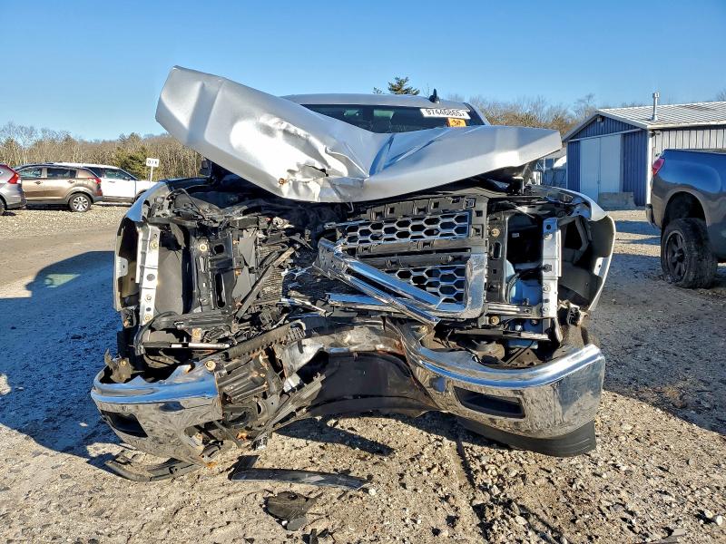 Photo 5 from auction – 2015 CHEVROLET SILVERADO with VIN 3GCUKREC5FG204171