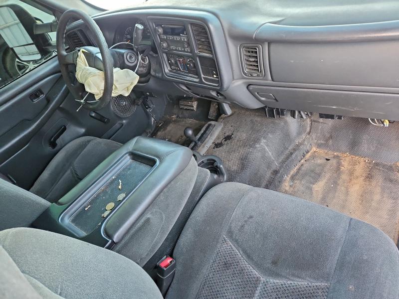 Photo 8 from auction – 2003 CHEVROLET SILVERADO with VIN 1GCEK14V33Z293341