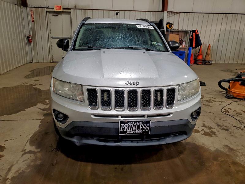 Photo 5 from auction – 2013 JEEP COMPASS LA with VIN 1C4NJCEB4DD276162