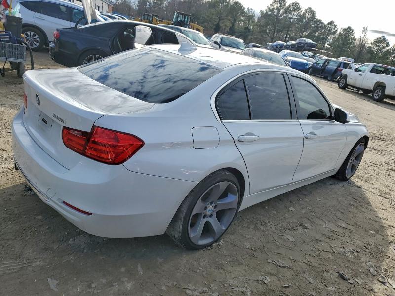 Photo 3 from auction – 2013 BMW 328 I with VIN WBA3A5G5XDNP19044