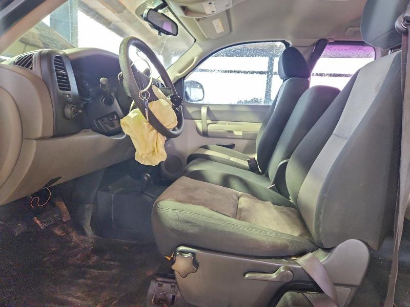 Foto 7 de la subasta – 2007 CHEVROLET SILVERADO con VIN 1GCEK19007E555455