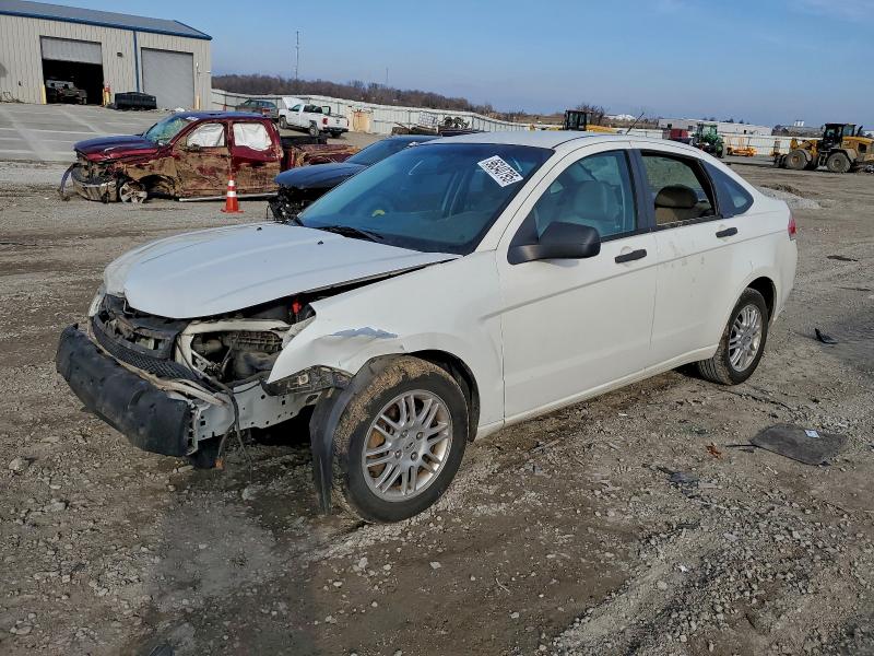 FORD FOCUS SE 2011 with VIN 1FAHP3FN3BW195293 - Photo from auction