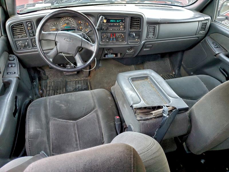 Photo 8 from auction – 2003 CHEVROLET SILVERADO with VIN 2GCEK19T931388907