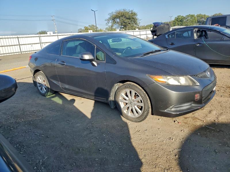 Photo 4 from auction – 2012 HONDA CIVIC EXL with VIN 2HGFG3B16CH502008