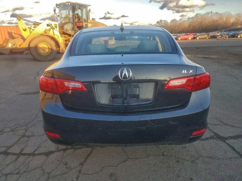 Photo 6 from auction – 2014 ACURA ILX 20 PRE with VIN 19VDE1F53EE009665