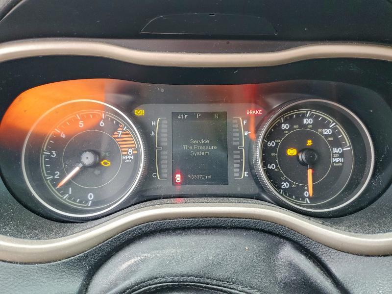 Photo 9 from auction – 2016 JEEP CHEROKEE with VIN 1C4PJLCS8GW324413