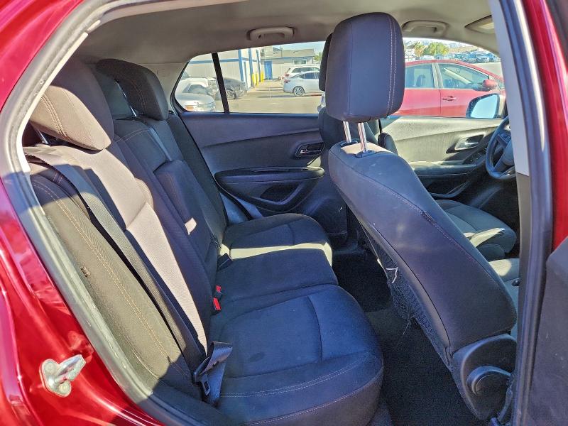 Photo 11 from auction – 2018 CHEVROLET TRAX 1LT with VIN 3GNCJLSB2JL158619