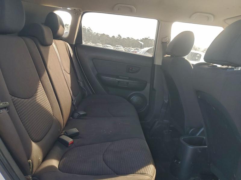 Photo 11 from auction – 2012 KIA SOUL with VIN KNDJT2A50C7457579