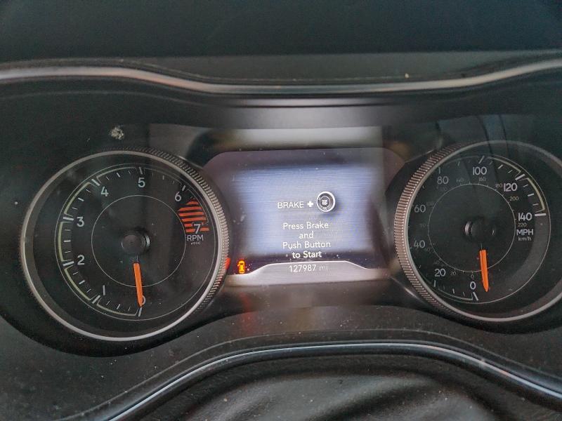 Photo 9 from auction – 2019 JEEP CHEROKEE L with VIN 1C4PJLDB2KD184068