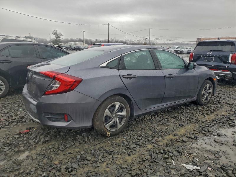 Photo 3 from auction – 2020 HONDA CIVIC LX with VIN 2HGFC2F67LH571107