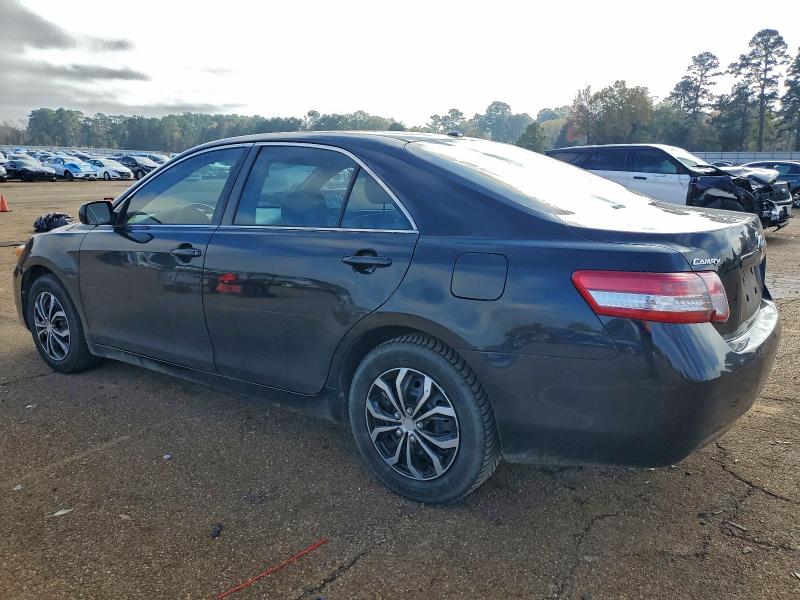 Photo 2 from auction – 2010 TOYOTA CAMRY BASE with VIN 4T4BF3EK1AR072842