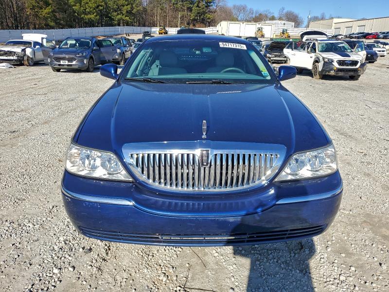 Photo 5 from auction – 2007 LINCOLN TOWN CAR S with VIN 1LNHM81VX7Y613041