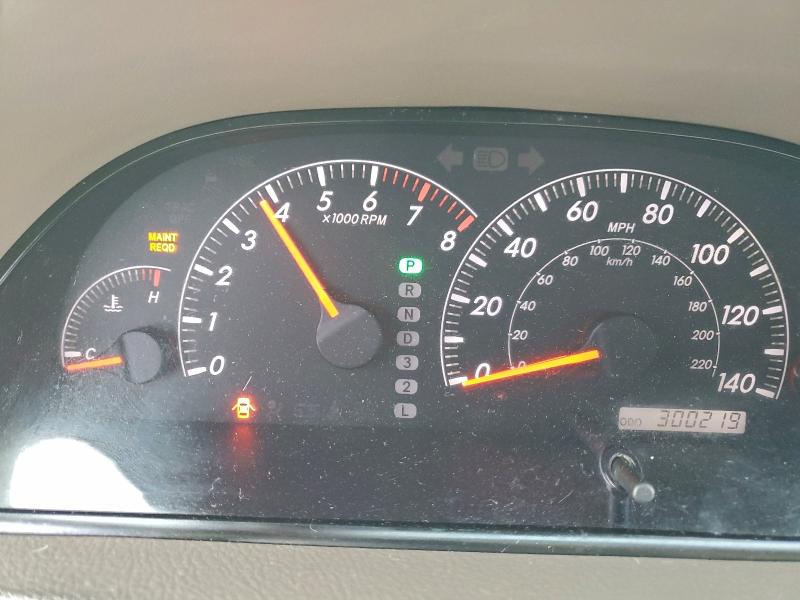 Photo 9 from auction – 2005 TOYOTA CAMRY LE with VIN 4T1BE32K25U417240