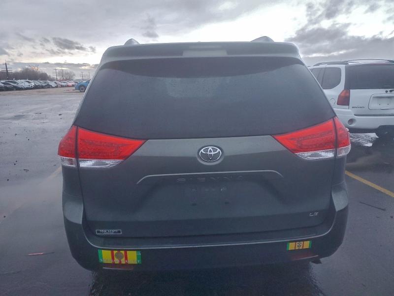 Photo 6 from auction – 2011 TOYOTA SIENNA with VIN 5TDKK3DC2BS147302
