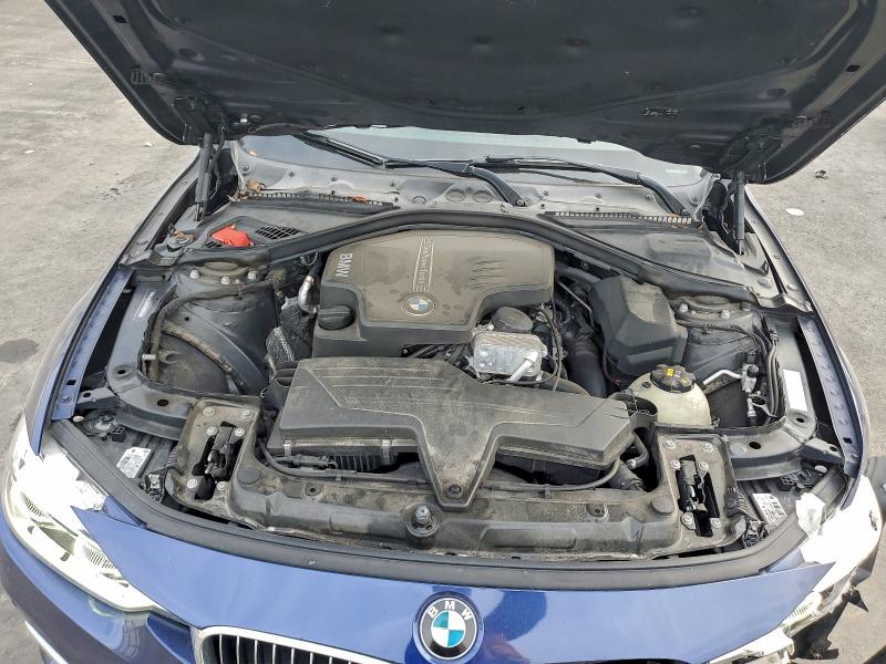 Photo 11 from auction – 2016 BMW 328 with VIN WBA8E3G51GNT80029