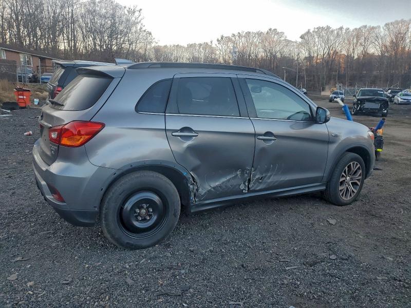 Photo 3 from auction – 2018 MITSUBISHI OUTLANDER with VIN JA4AR4AW0JU021889
