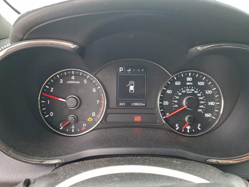 Photo 9 from auction – 2017 KIA FORTE LX with VIN 3KPFL4A71HE014870