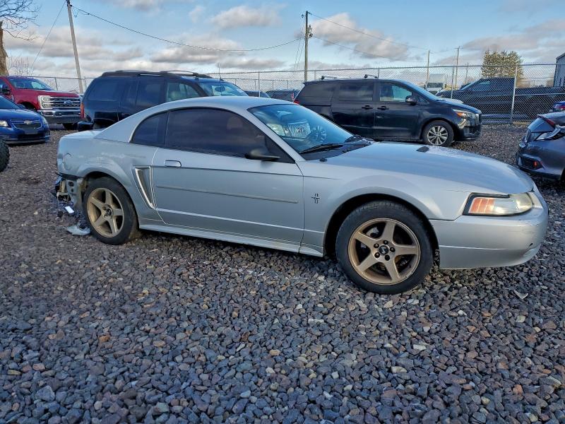 Zdjęcie 4 z aukcji – 2000 FORD MUSTANG z VIN 1FAFP4044YF232874