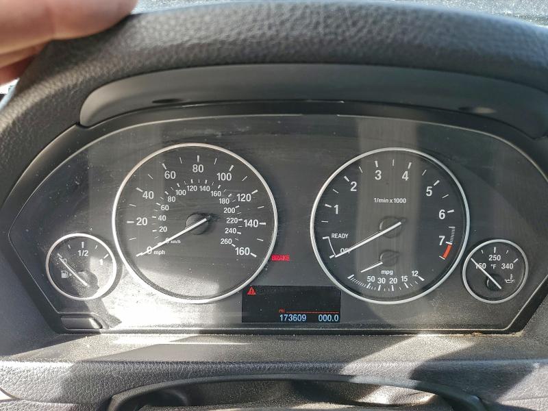 Photo 9 from auction – 2016 BMW 320 I with VIN WBA8E1G52GNU10935