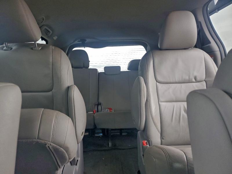 Photo 10 from auction – 2017 TOYOTA SIENNA XLE with VIN 5TDDZ3DC7HS178073