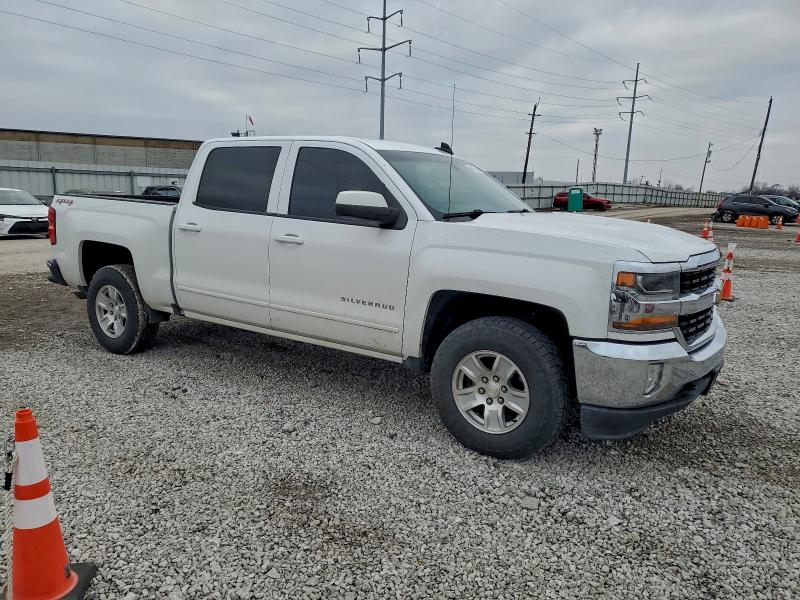 Photo 4 from auction – 2017 CHEVROLET SILVERADO with VIN 3GCUKREC3HG344965