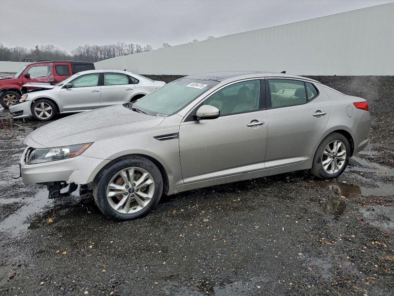 KIA OPTIMA EX 2011 with VIN KNAGN4A74B5115089 - Photo from auction