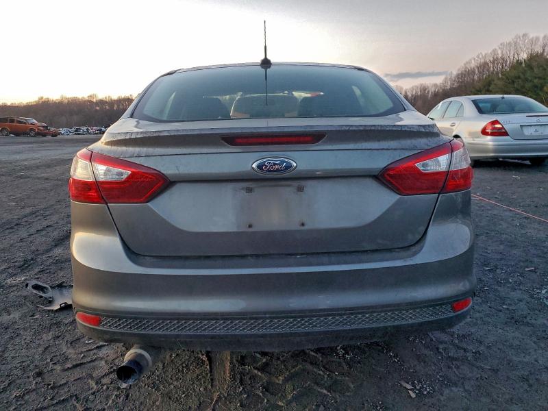 Фото 6 с аукциона – 2014 FORD FOCUS SE с VIN 1FADP3F23EL457369