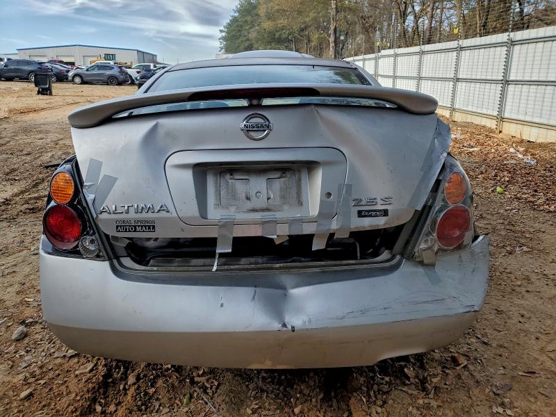 Photo 6 from auction – 2003 NISSAN ALTIMA with VIN 1N4AL11D33C280511