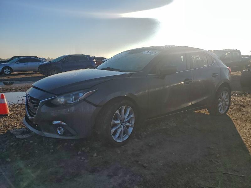 MAZDA 3 2014 with VIN JM1BM1L37E1111493 - Photo from auction