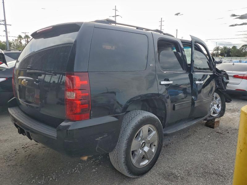 Photo 3 from auction – 2011 CHEVROLET TAHOE C150 with VIN 1GNSCBE01BR104488