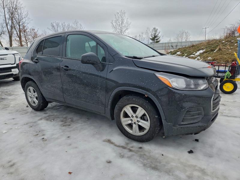 Photo 4 from auction – 2021 CHEVROLET TRAX LS with VIN KL7CJKSB1MB316843