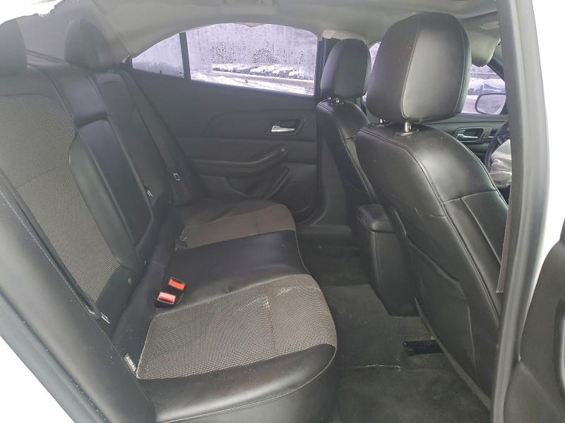 Photo 10 from auction – 2016 CHEVROLET MALIBU LIM with VIN 1G11C5SA2GF123152