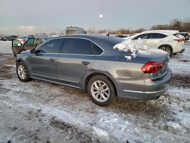 Photo 2 from auction – 2017 VOLKSWAGEN PASSAT S with VIN 1VWAT7A33HC065882