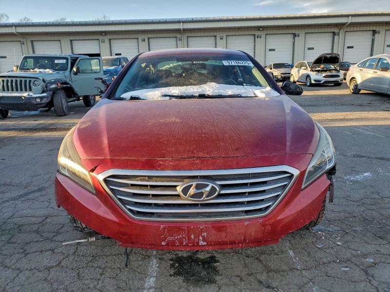 Photo 5 from auction – 2016 HYUNDAI SONATA SE with VIN 5NPE24AF1GH406635