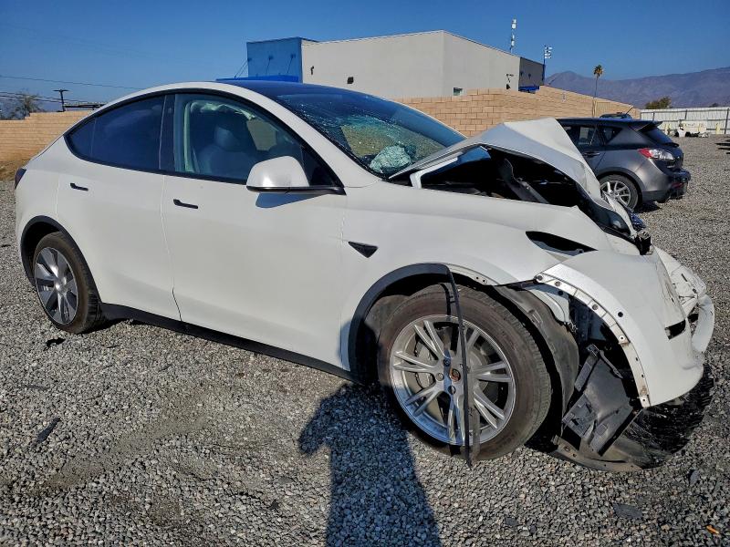 Photo 4 from auction – 2021 TESLA MODEL Y with VIN 5YJYGDEE4MF077696