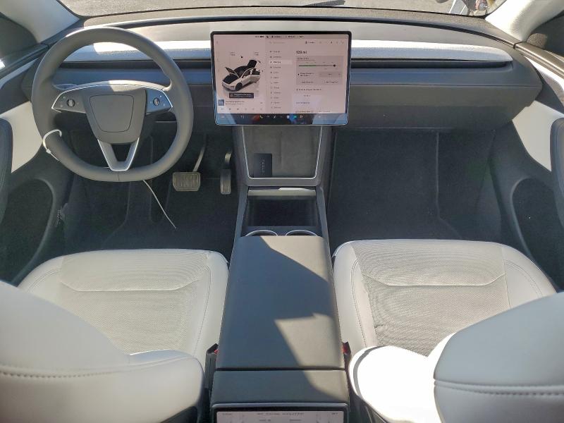 Фото 8 с аукциона – 2026 TESLA MODEL Y с VIN 7SAYGDEE0TF429819