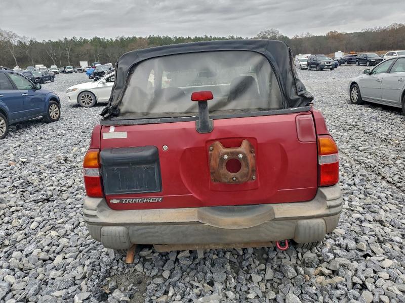 Photo 6 from auction – 2001 CHEVROLET TRACKER with VIN 2CNBE18C016924375