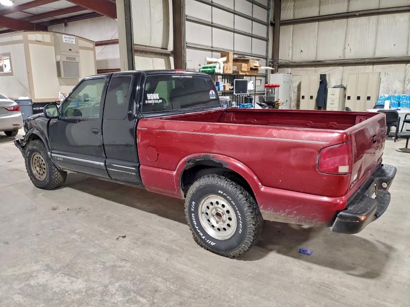Photo 2 from auction – 1997 CHEVROLET S10 with VIN 1GCDT19WXV8176553