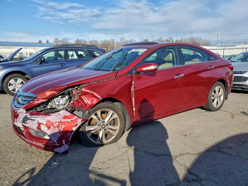 HYUNDAI SONATA SE 2011 with VIN 5NPEC4AC6BH306767 - Photo from auction