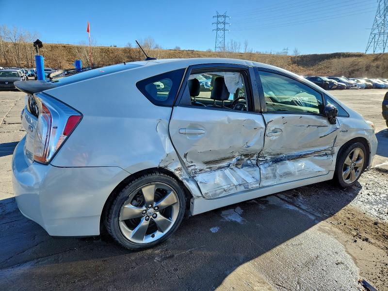Фото 3 с аукциона – 2013 TOYOTA PRIUS с VIN JTDKN3DU9D1638191