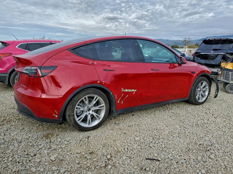 Photo 3 from auction – 2021 TESLA MODEL Y with VIN 5YJYGDEE4MF273928