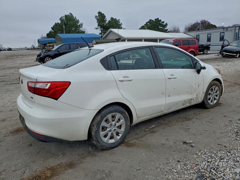 Photo 3 from auction – 2016 KIA RIO LX with VIN KNADM4A38G6696021