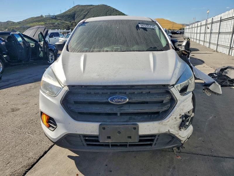 Photo 5 from auction – 2017 FORD ESCAPE with VIN 1FMCU0F75HUA32562