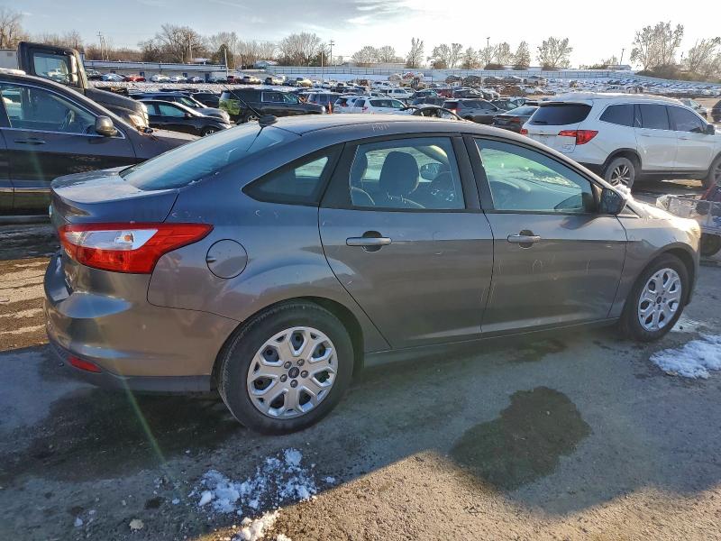 Photo 3 from auction – 2012 FORD FOCUS SE with VIN 1FAHP3F24CL395690