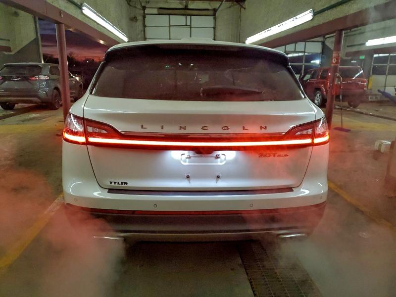 Photo 6 from auction – 2019 LINCOLN NAUTILUS R with VIN 2LMPJ8L93KBL17826
