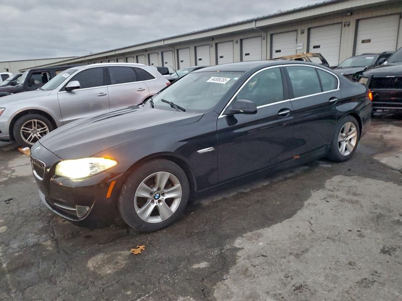 BMW 528 XI 2013 with VIN WBAXH5C56DDW12484 - Photo from auction