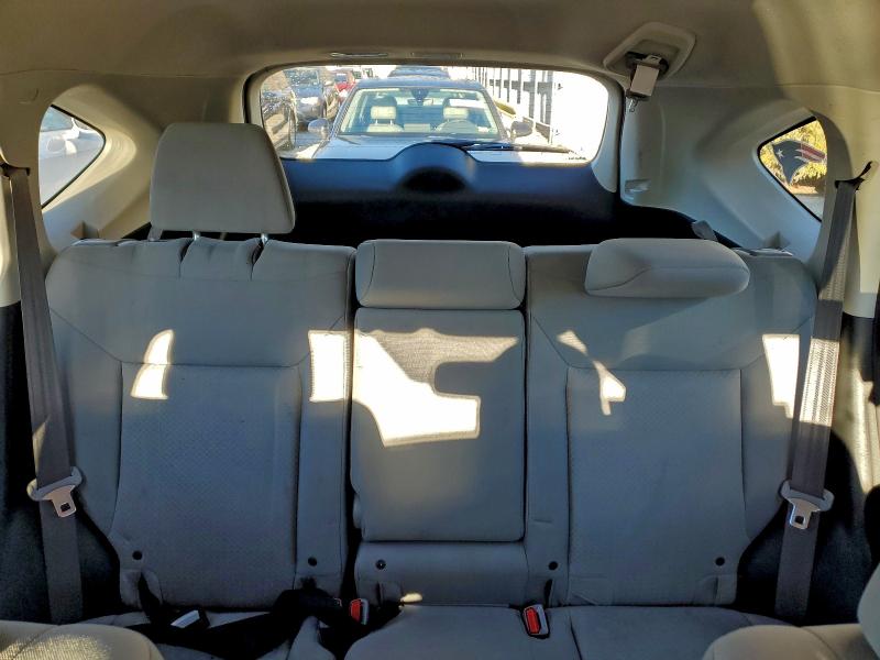 Photo 10 from auction – 2016 HONDA CR-V LX with VIN 5J6RM4H32GL133315