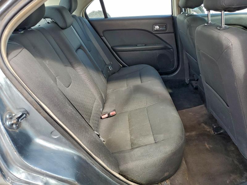 Photo 10 from auction – 2011 FORD FUSION SE with VIN 3FAHP0HA8BR213962