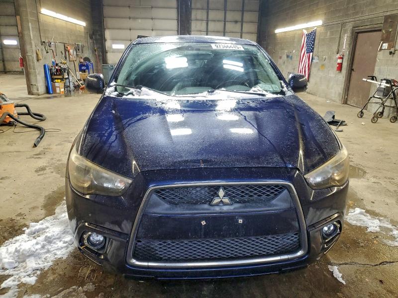 Photo 5 from auction – 2011 MITSUBISHI OUTLANDER with VIN JA4AR4AU9BZ000901